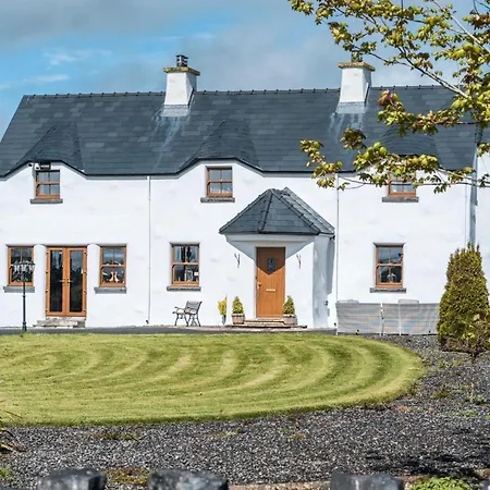 فندق مبيت وإفطار Glenvela Castlerea